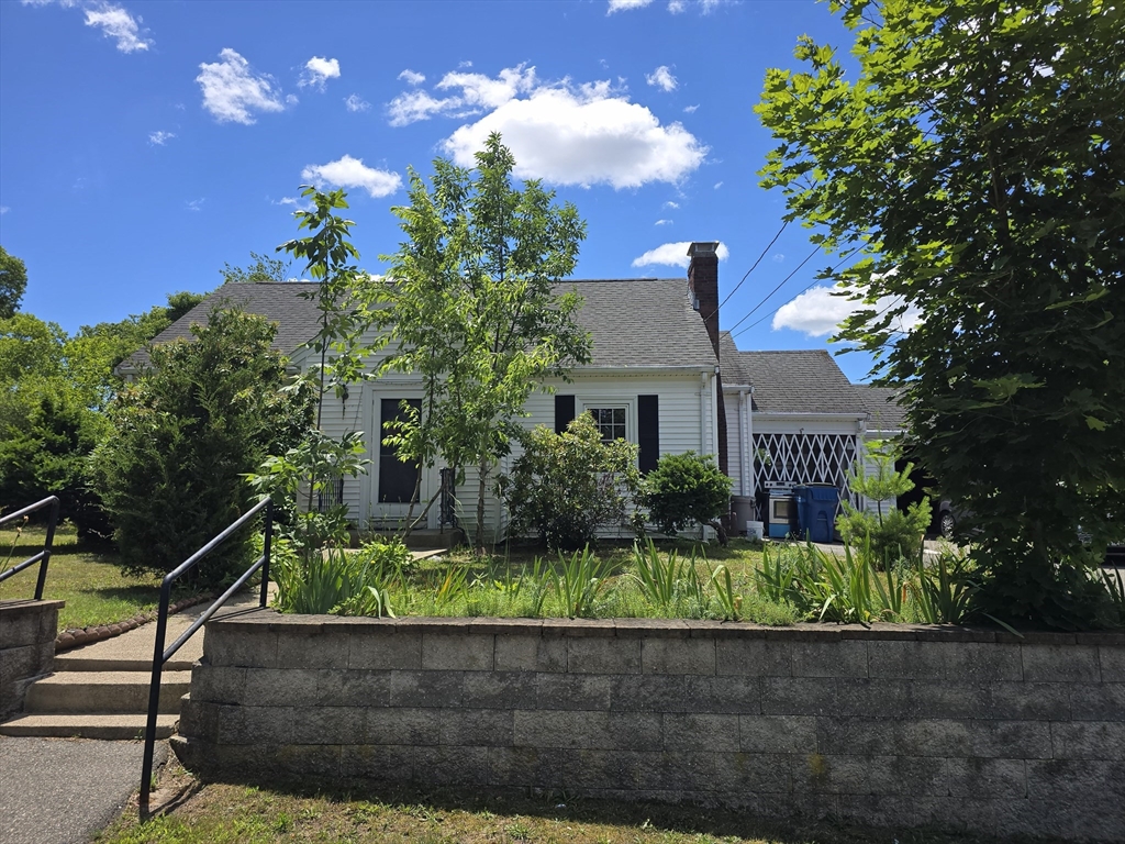 26 Edwin St, Randolph, Massachusetts 02368