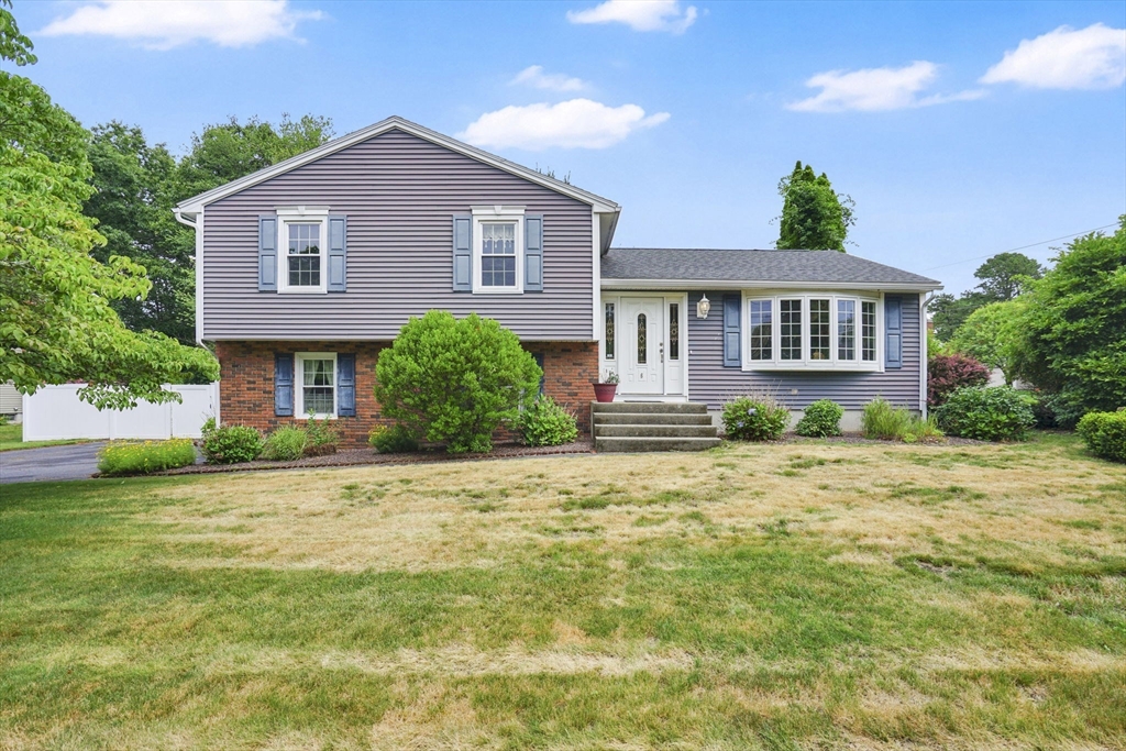 6 Tardy Rd, Chicopee, Massachusetts 01020