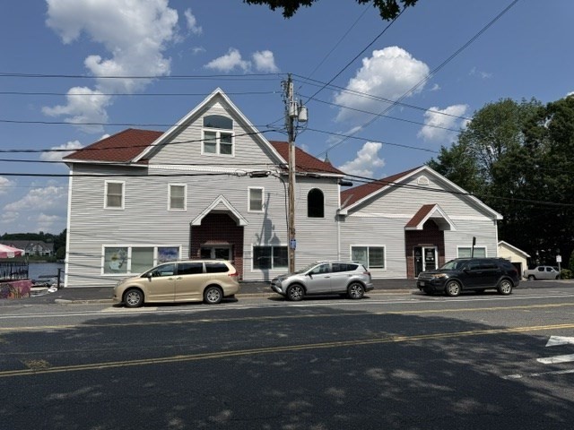 195 Lake Ave, Worcester, Massachusetts 01604