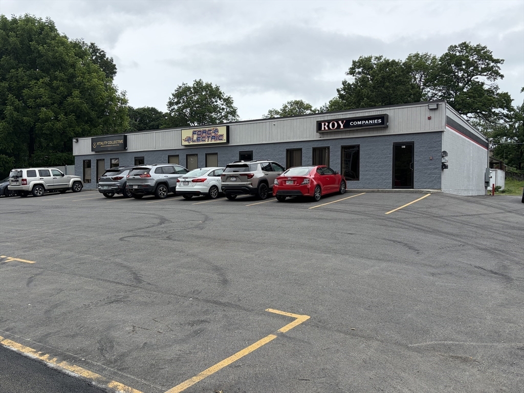 548 Merrimack Ave, Dracut, Massachusetts 01826