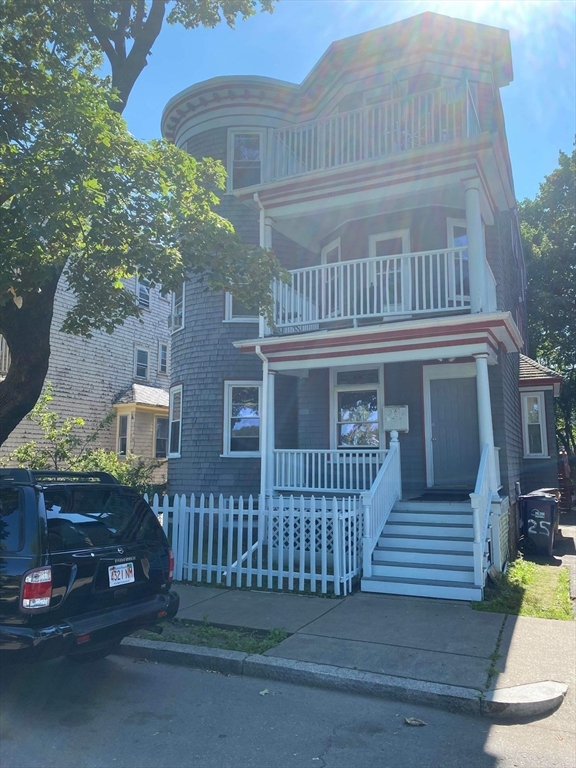 25 Wainwright, Boston, Massachusetts 02124