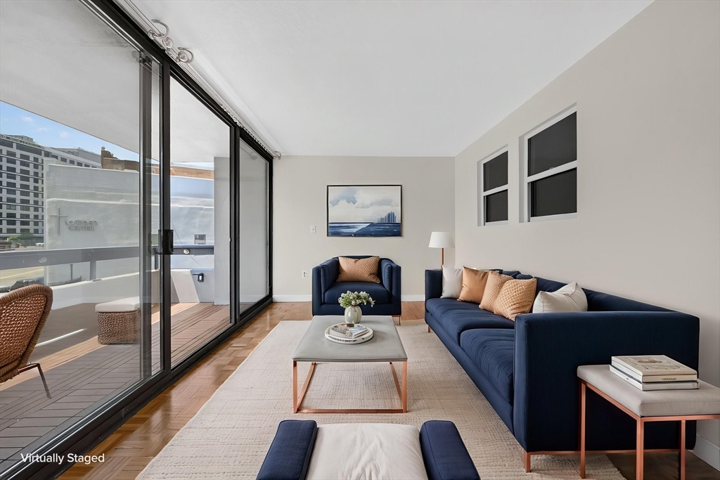 566 Commonwealth, Boston, Massachusetts 02215