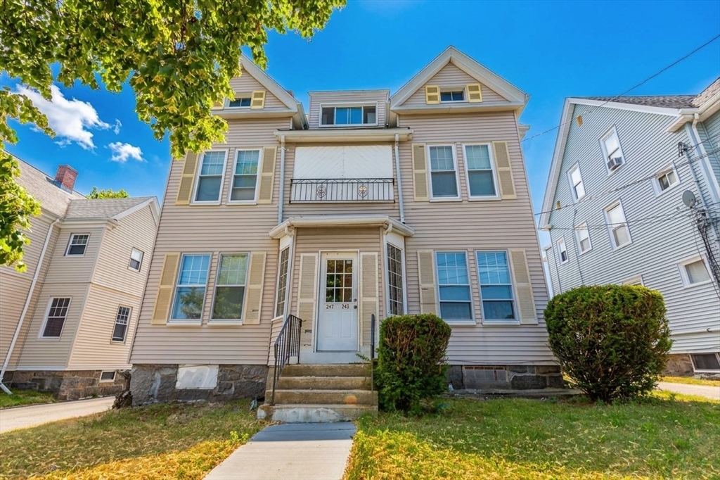 245-247 Newport Ave, Quincy, Massachusetts 02170
