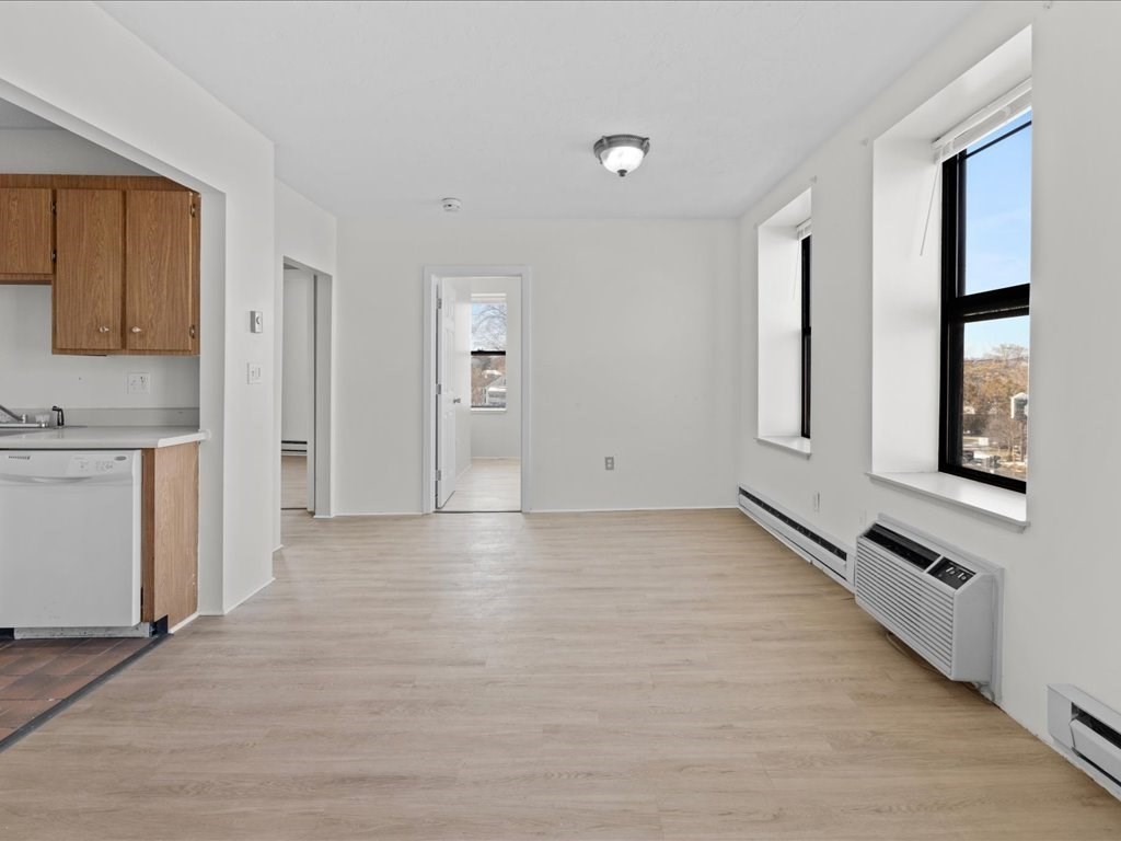 1 Cypress Rd, Boston, Massachusetts 02135