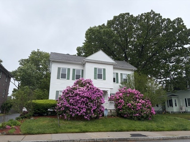 32 Vernon St, Waltham, Massachusetts 02453