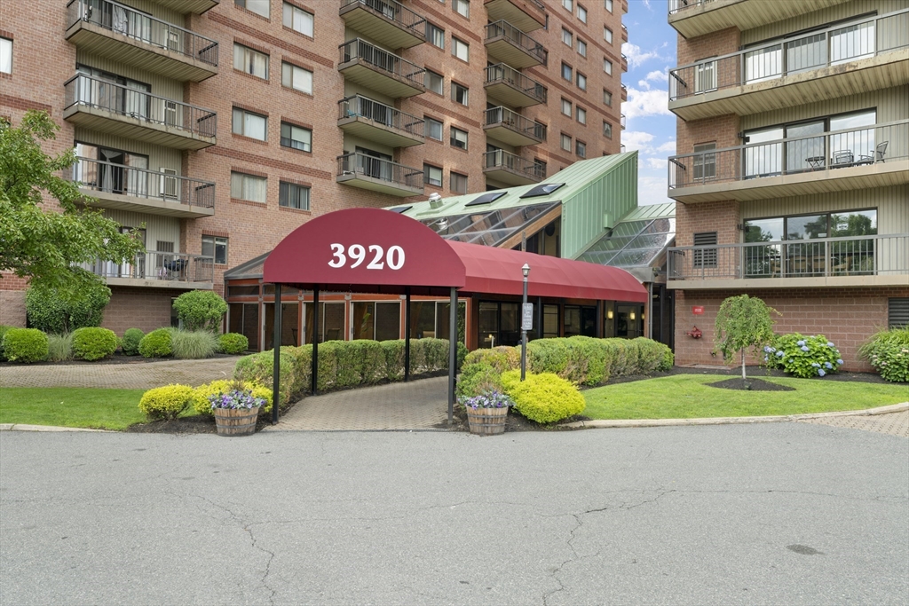 3920 Mystic Valley Pkwy, Medford, Massachusetts 02155