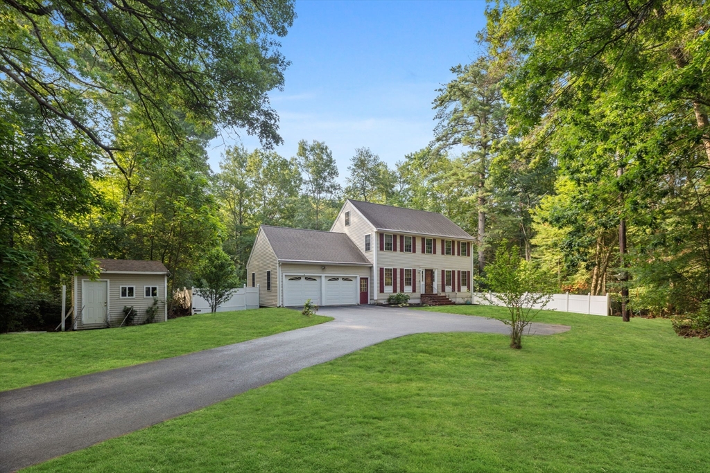 98 Park Ave, Wilmington, Massachusetts 01887