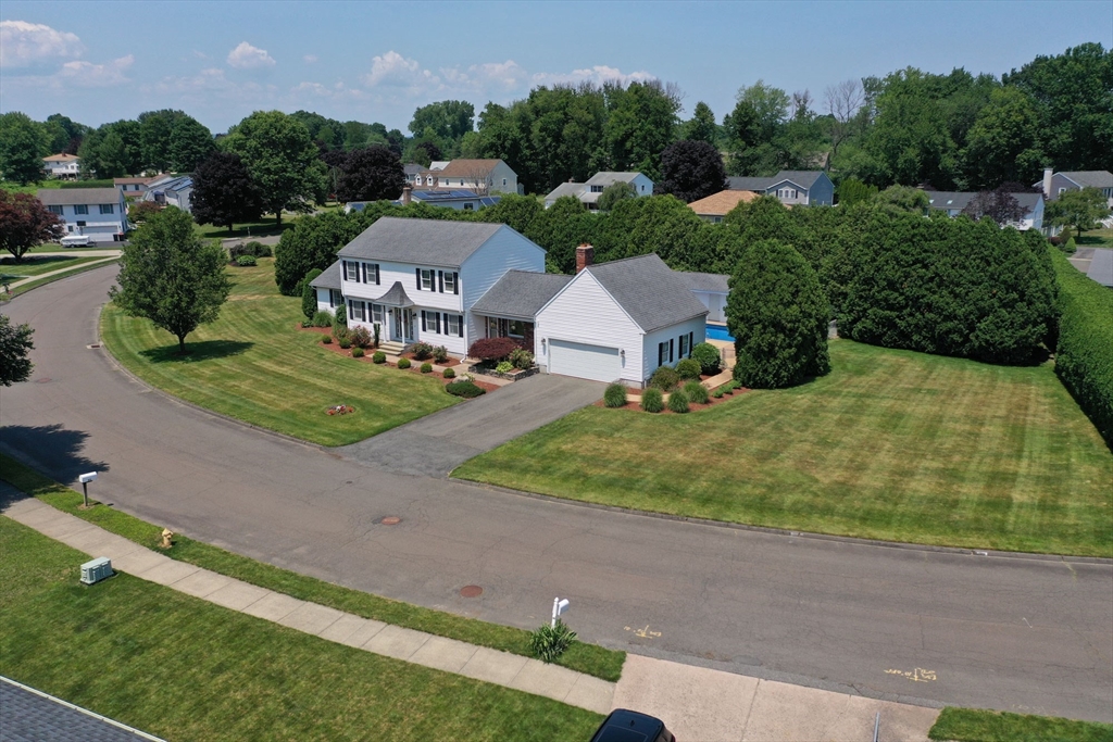35 Jennie Circle, Agawam, Massachusetts 01001