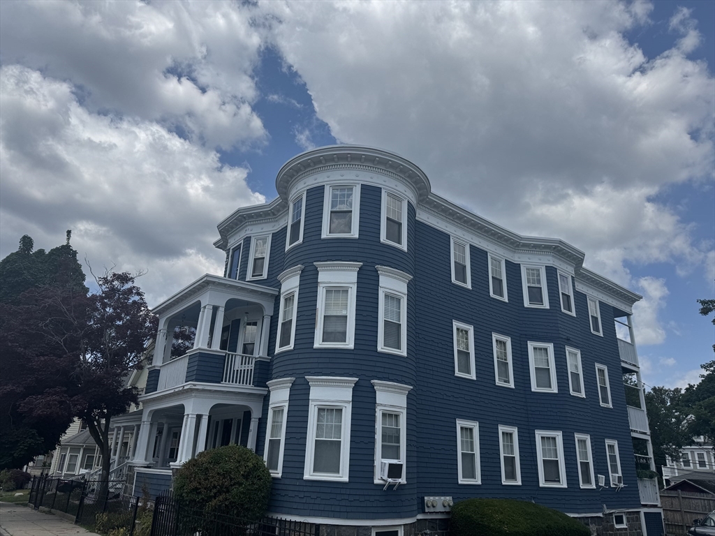 24 Pierce Avenue, Boston, Massachusetts 02122