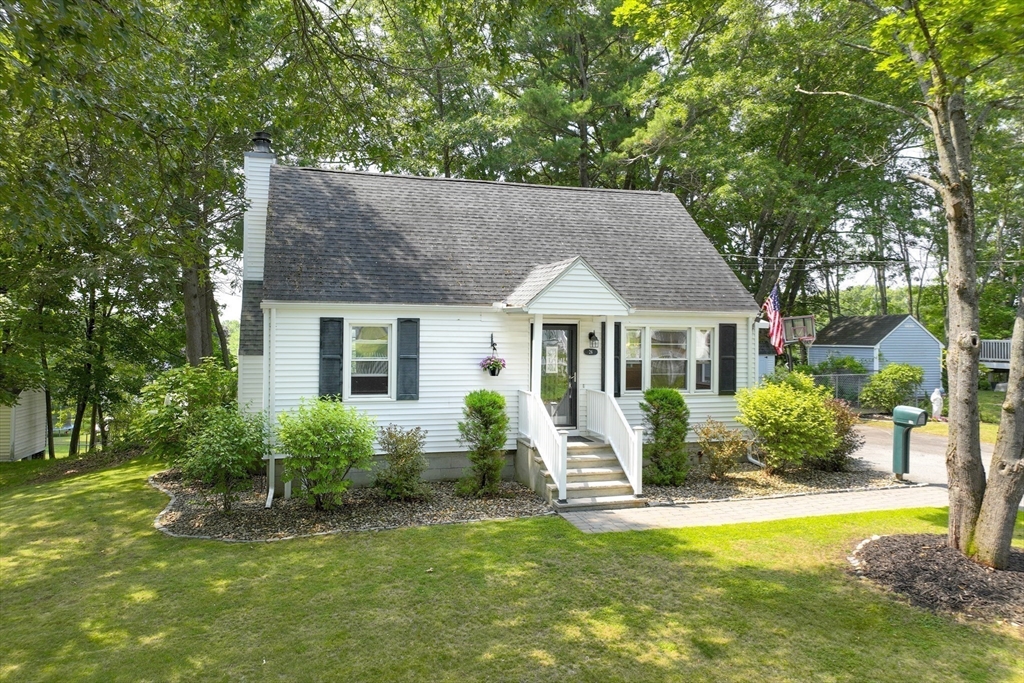 26 Ponderosa Avenue, Methuen, Massachusetts 01844