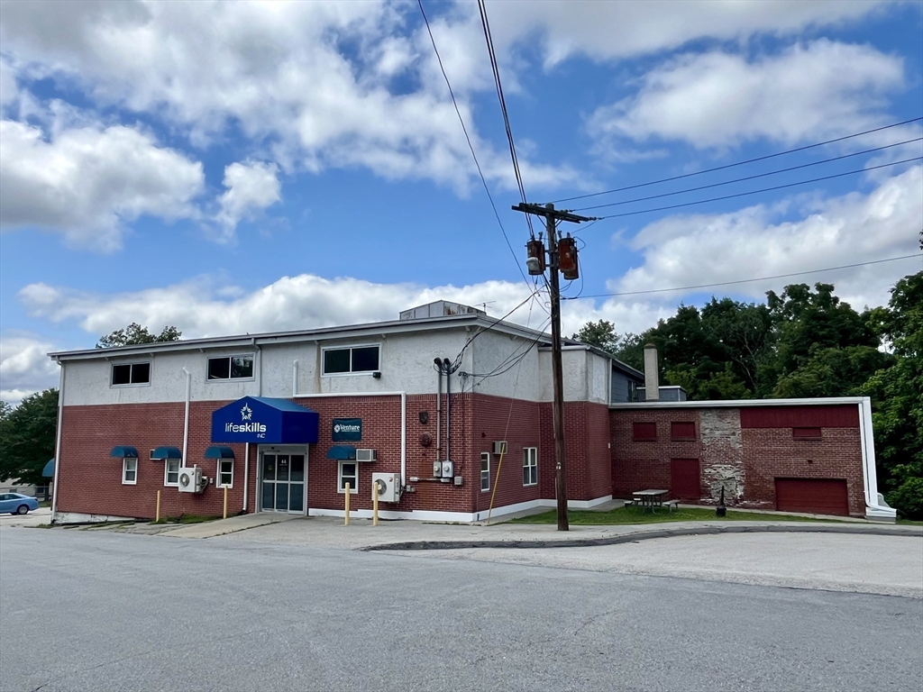 44 Morris St, Webster, Massachusetts 01570