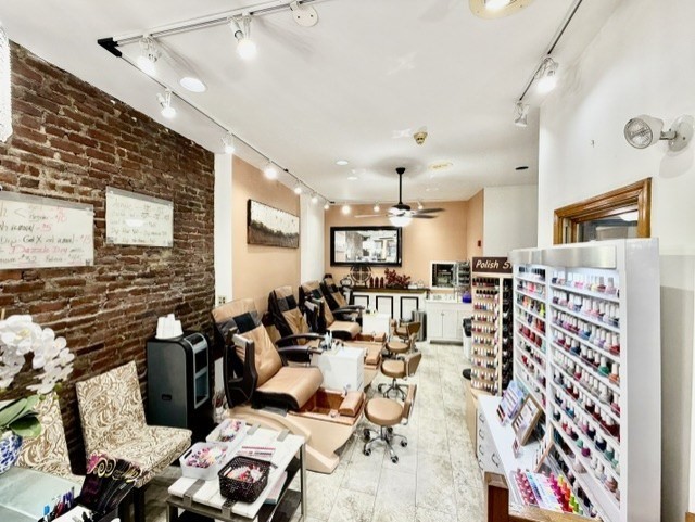 2-4 Thacher Street, Boston, Massachusetts 02113