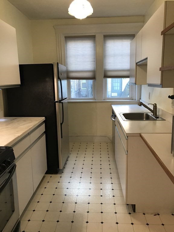 60 Jamaicaway, Boston, Massachusetts 02130