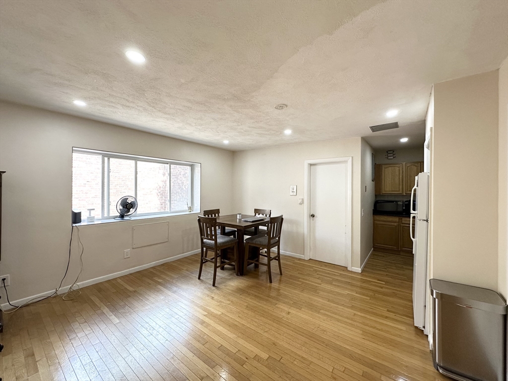 200 Kelton St, Boston, Massachusetts 02134