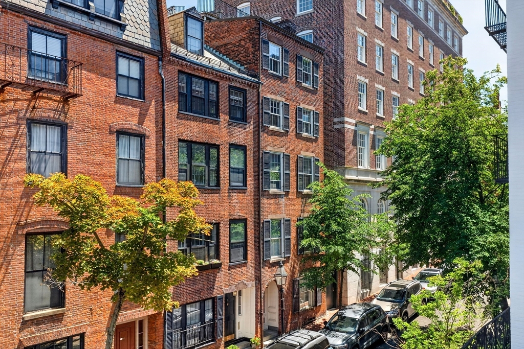 9 Joy St, Boston, Massachusetts 02114