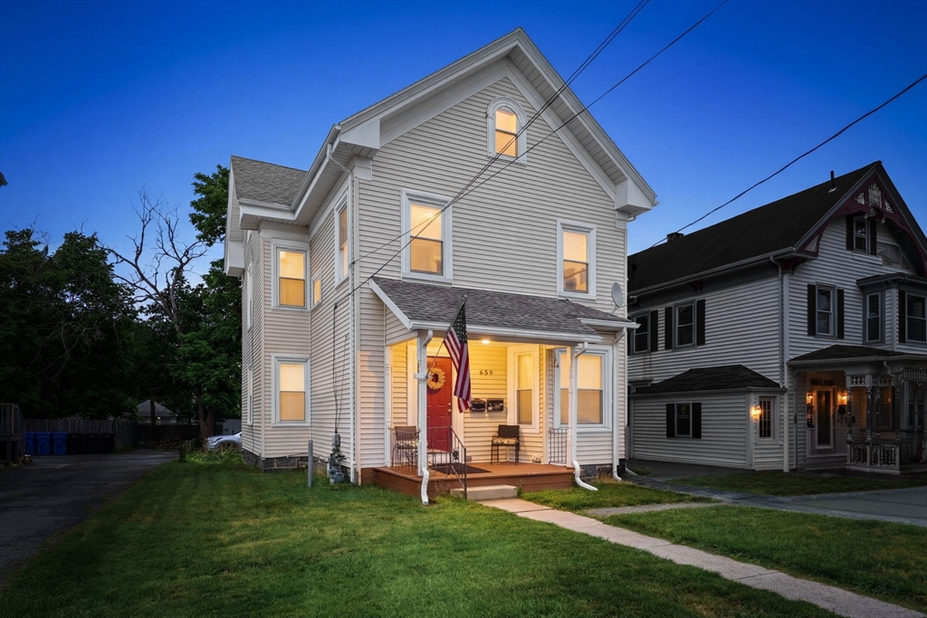 659 Washington St, Whitman, Massachusetts 02382