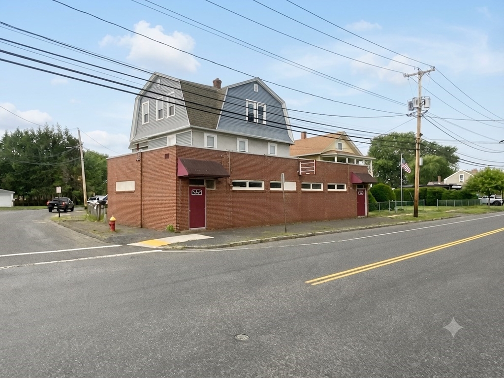 182 Chicopee St, Chicopee, Massachusetts 01013