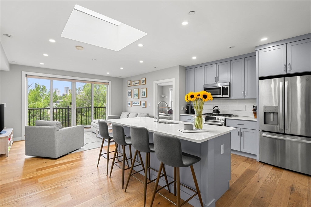 10 Everett St, Boston, Massachusetts 02128