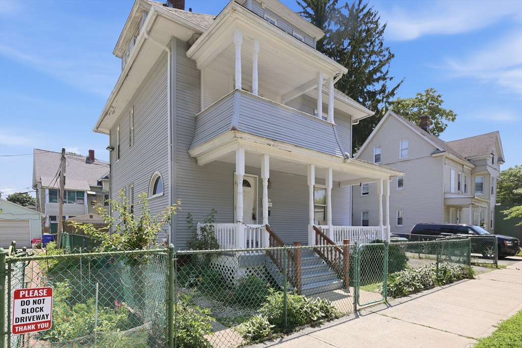 18 Keith St, Springfield, Massachusetts 01108