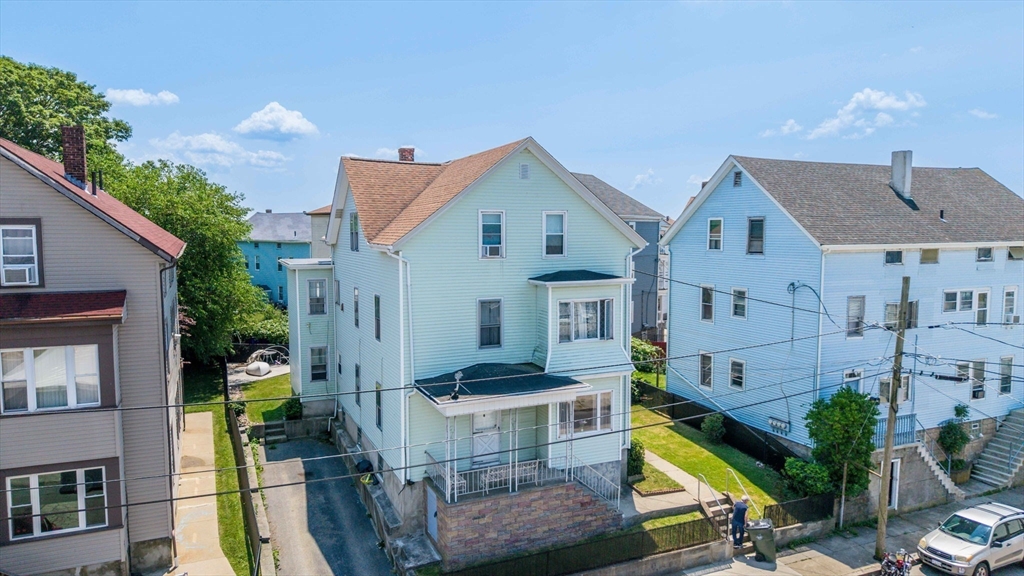 58 Tuttle St, Fall River, Massachusetts 02724
