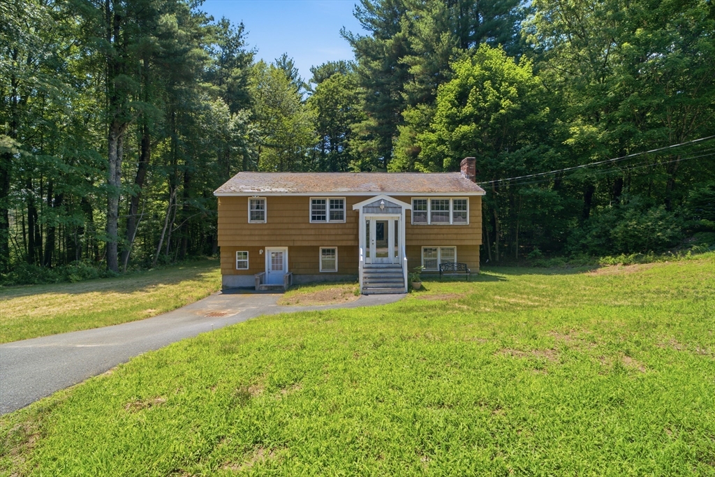 56 Sunset Rd, Groton, Massachusetts 01450