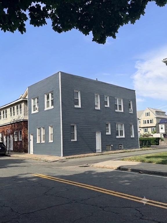 1227 Sea, Quincy, Massachusetts 02169