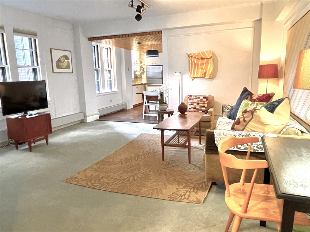 988 Memorial Drive, Cambridge, Massachusetts 02138