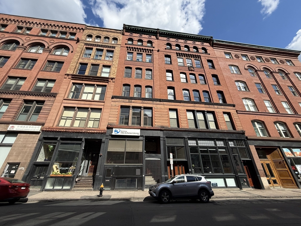 130 Lincoln Street, Boston, Massachusetts 02111