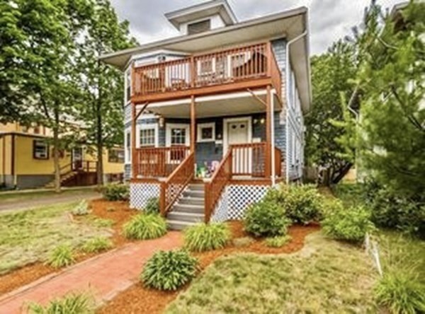 74 Magoun Ave, Medford, Massachusetts 02155