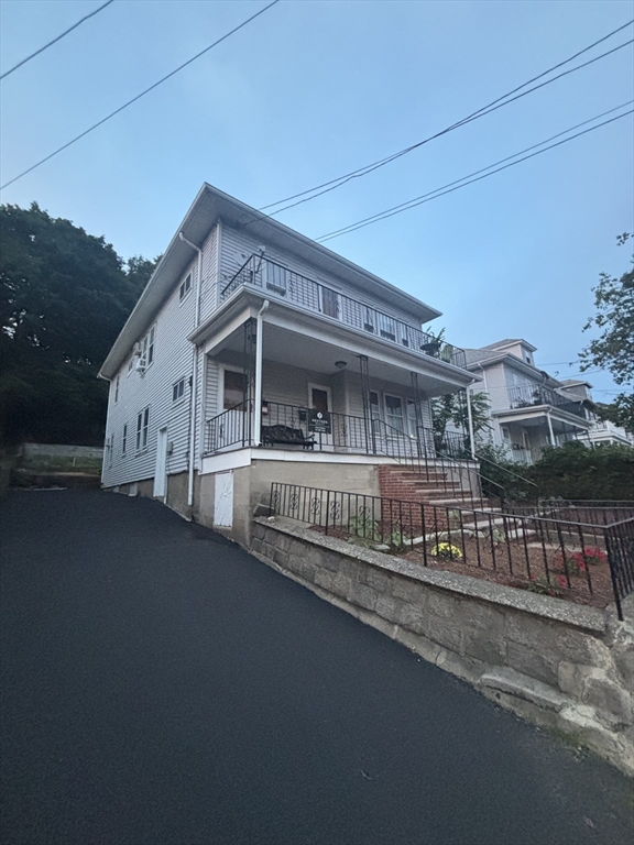 207 Gladstone St, Boston, Massachusetts 02128