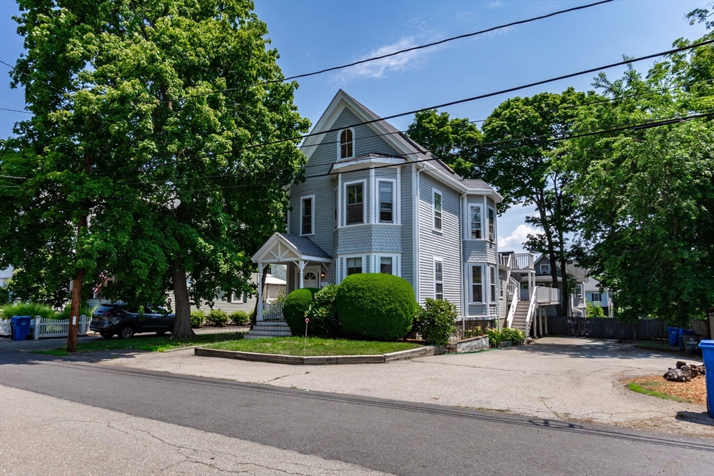 57 Lawrence St, Waltham, Massachusetts 02451