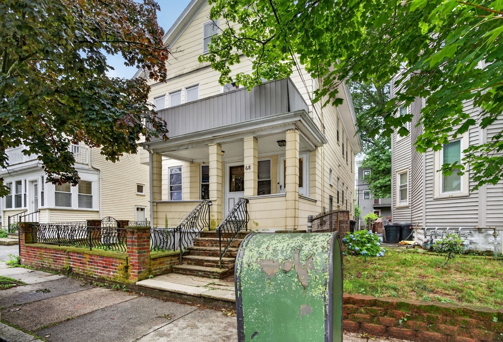 68 Raymond Ave, Somerville, Massachusetts 02144