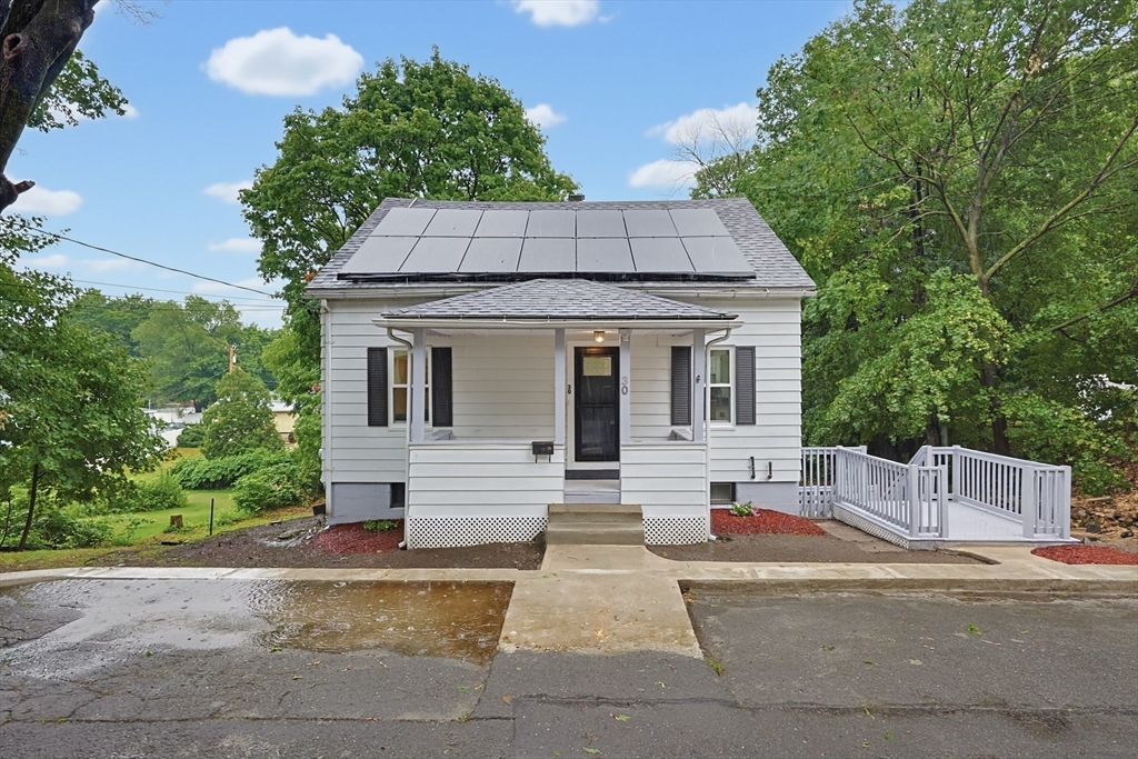 30 Clark Road, Fitchburg, Massachusetts 01420