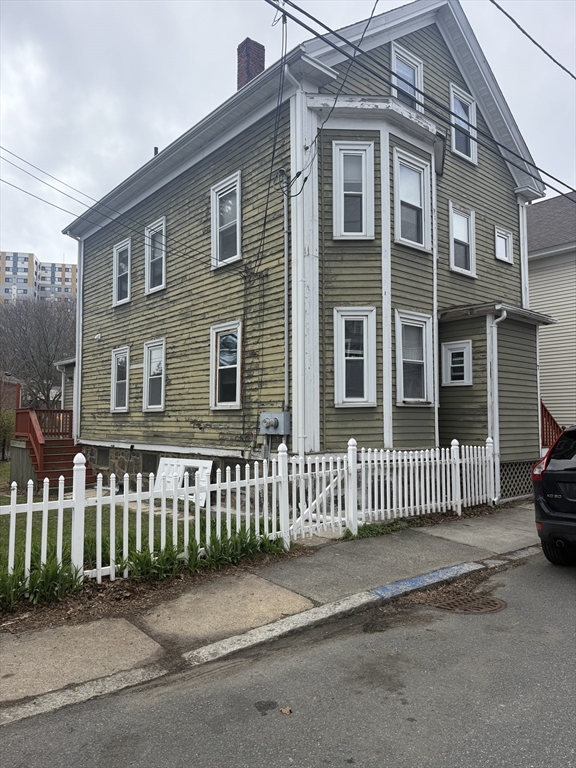 7 May St, Salem, Massachusetts 01970