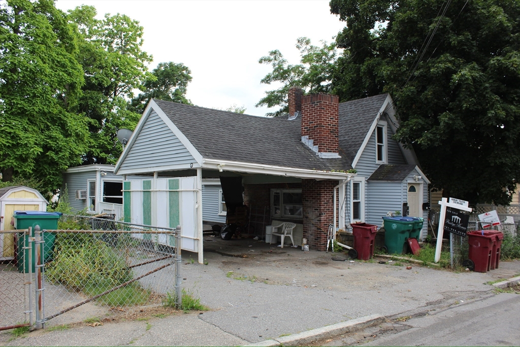 32 Oliver St, Lowell, Massachusetts 01854