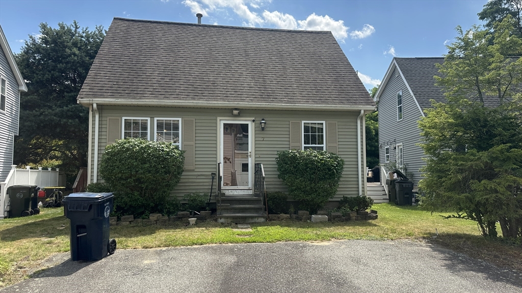 7 Tanners Path, Middleboro, Massachusetts 01752