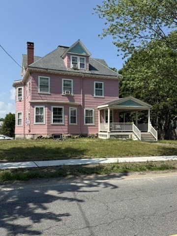 31 Auburn, Newton, Massachusetts 02465