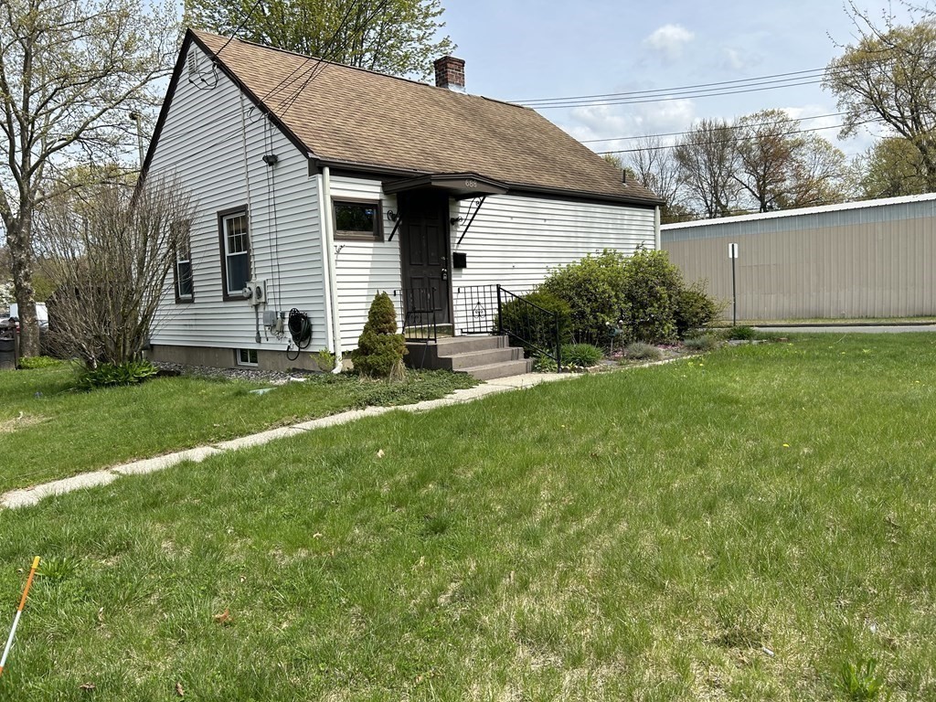 688 Prospect St, Chicopee, Massachusetts 01020