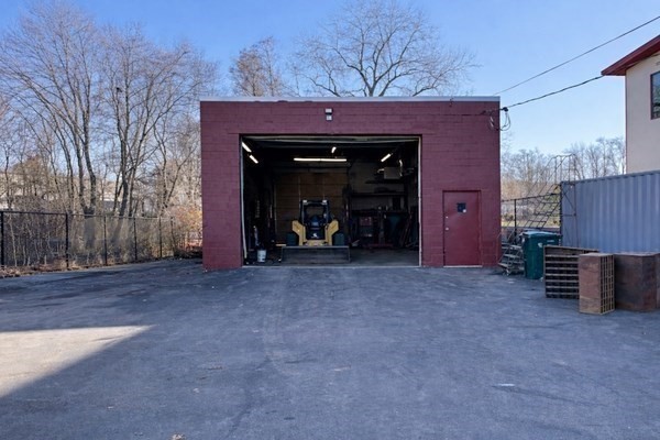 130 Cross St, Winchester, Massachusetts 01890