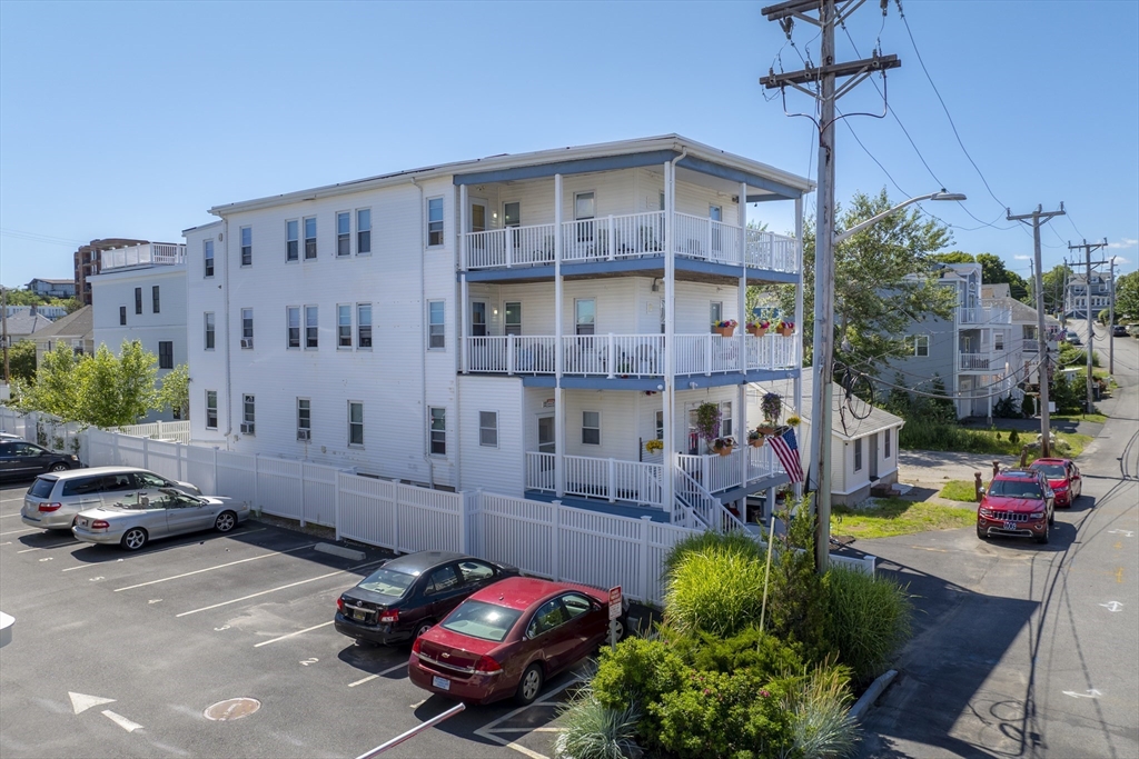 12 Park Ave, Hull, Massachusetts 02045
