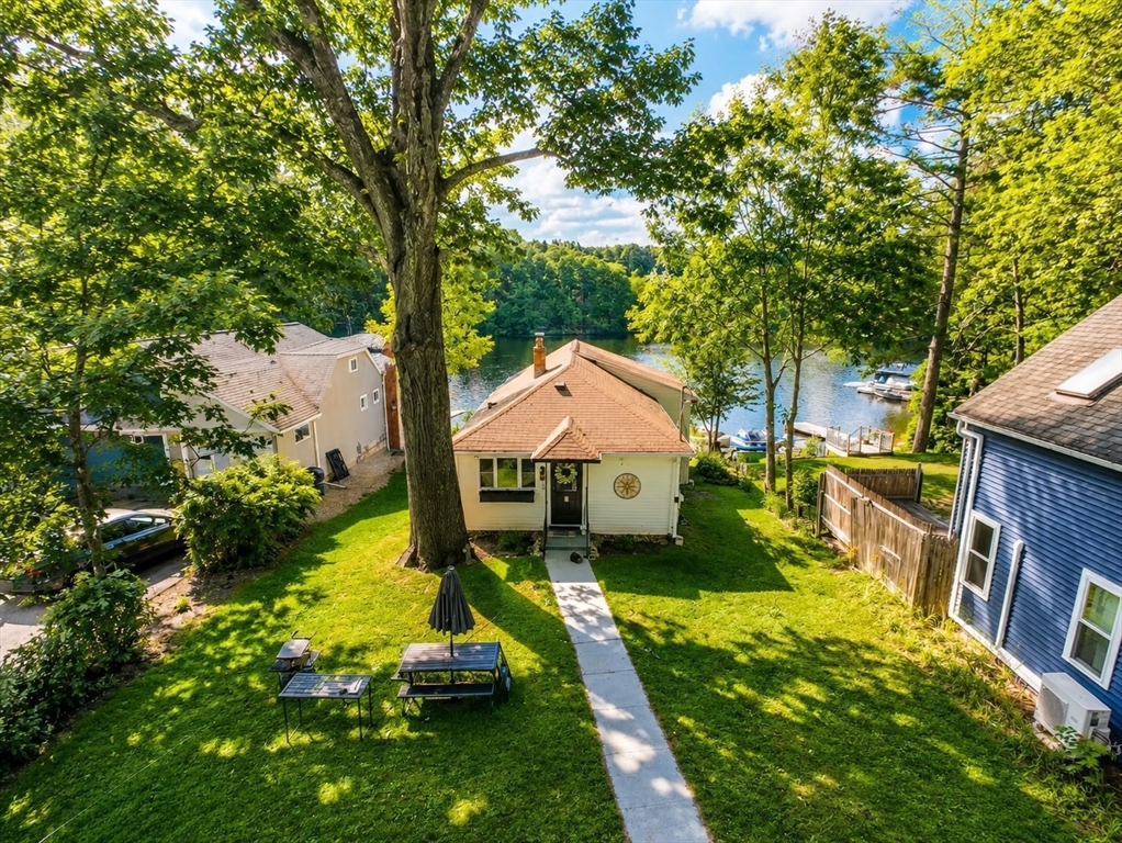 12 Oak Lane, Spencer, Massachusetts 01562