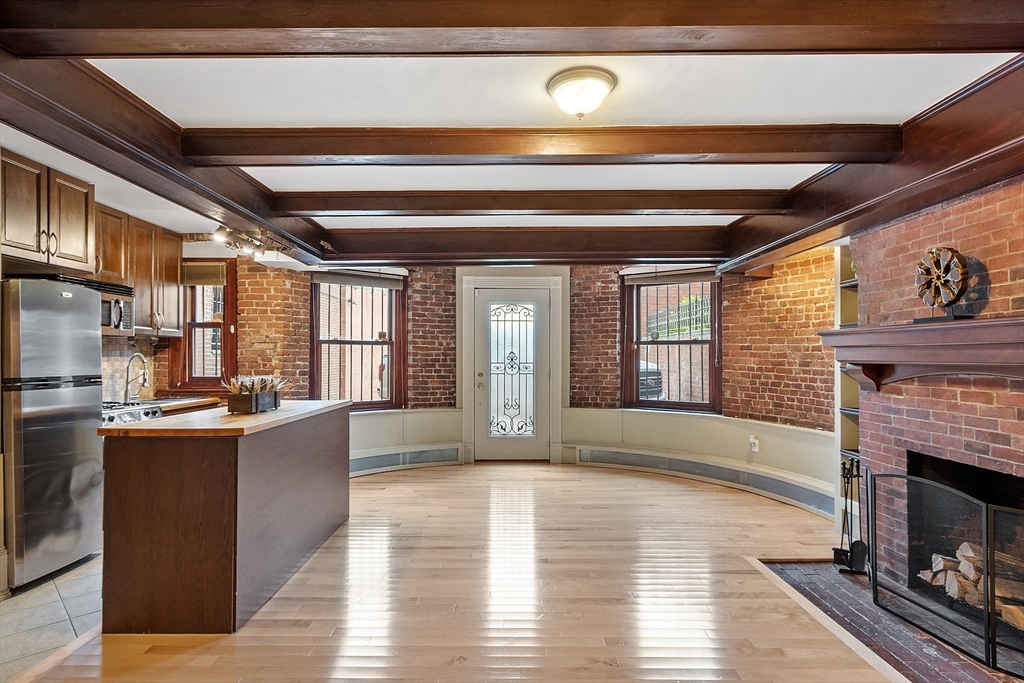 346 Beacon St, Boston, Massachusetts 02116