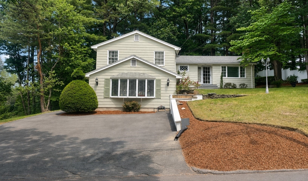 39 Winona Street, Peabody, Massachusetts 01960