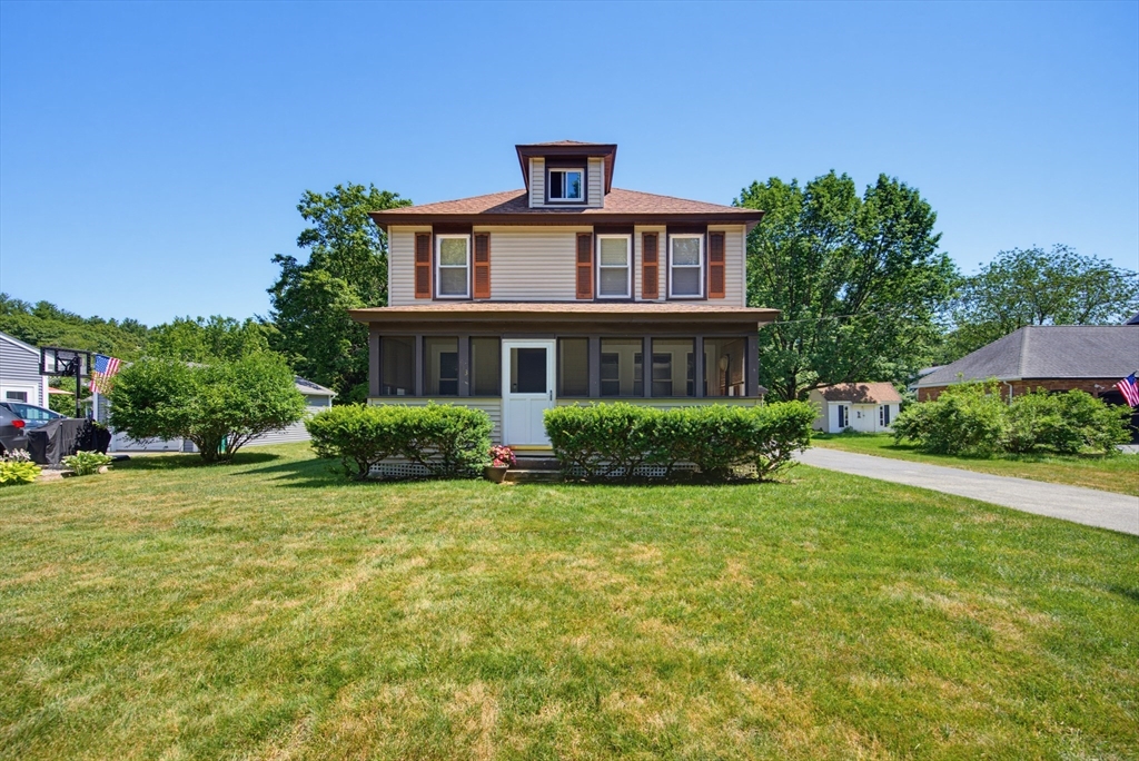 413 Goldthwaite Rd, Northbridge, Massachusetts 01588