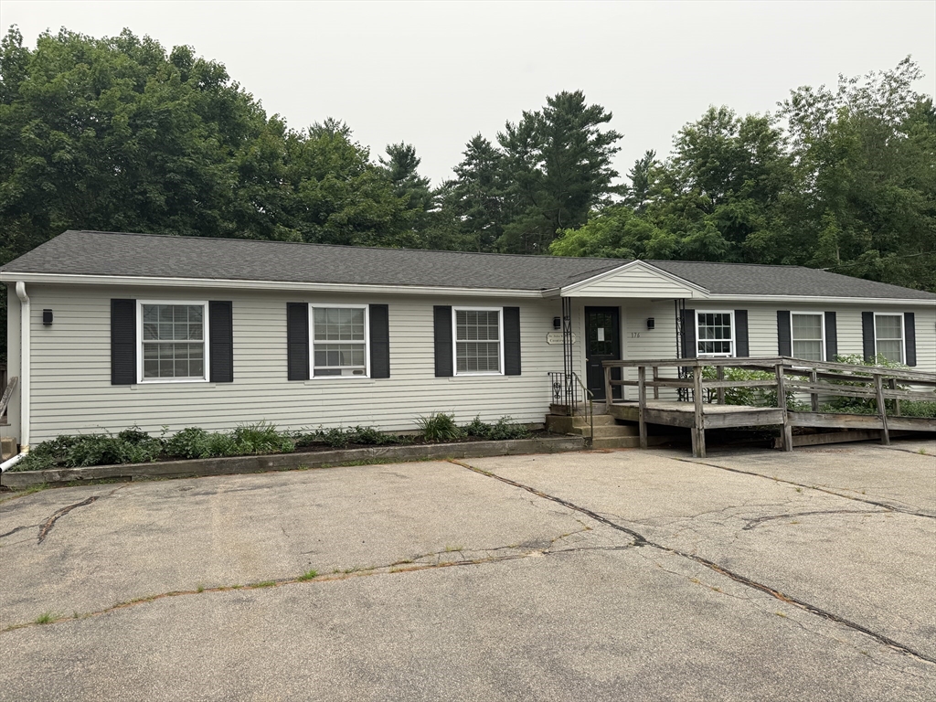 180 Mattakeesett St, Pembroke, Massachusetts 02359