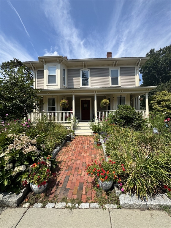 106 Hale St, Beverly, Massachusetts 01915