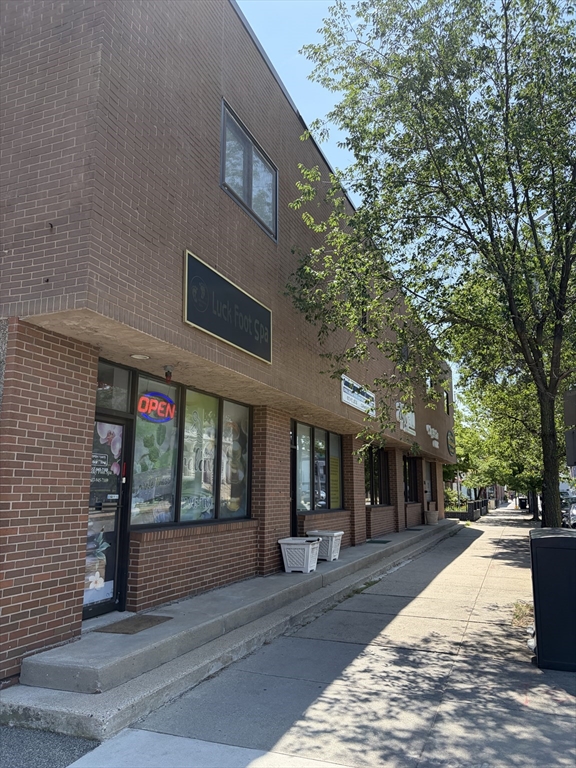 2285 Massachusetts Ave, Cambridge, Massachusetts 02140