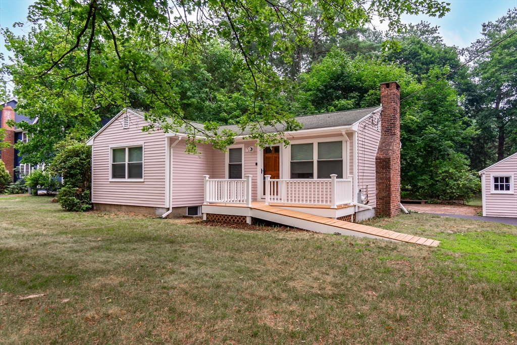 9 Howell, Sudbury, Massachusetts 01776
