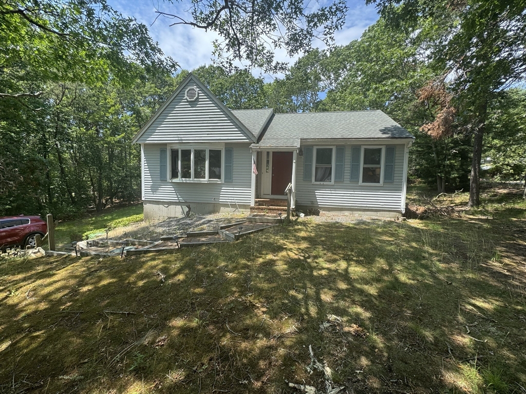 75 Donna Dr, Plymouth, Massachusetts 02360