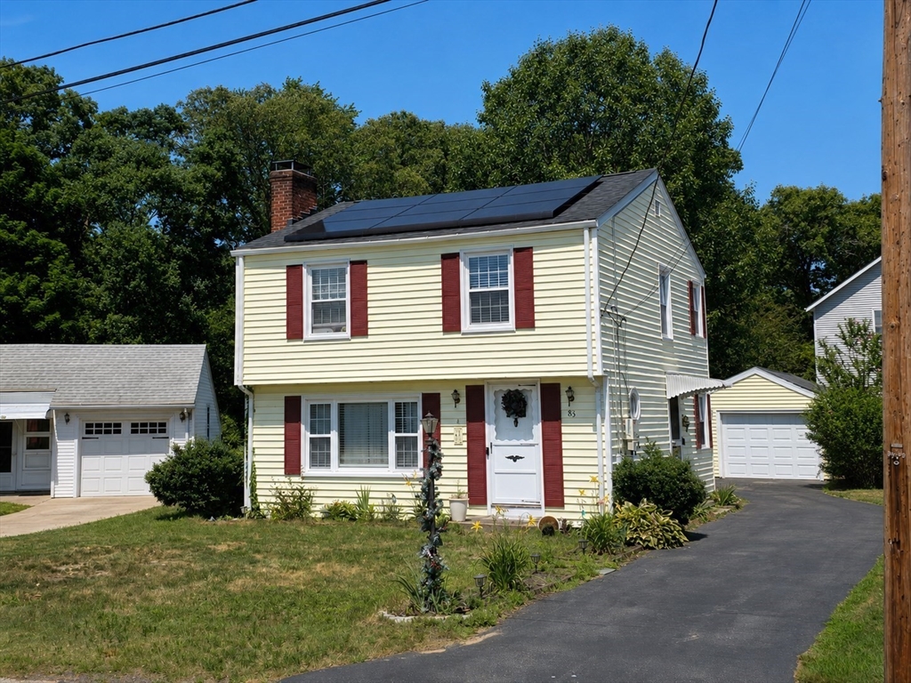 83 Harman Avenue, Seekonk, Massachusetts 02771